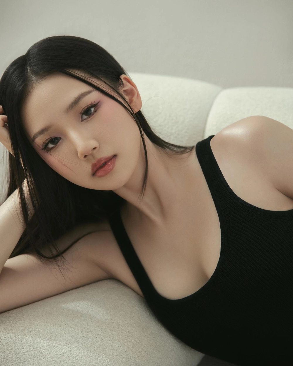 Hình nền gái xinh đẹp 4k cho máy tính, tuyệt vời để làm mới không gian làm việc