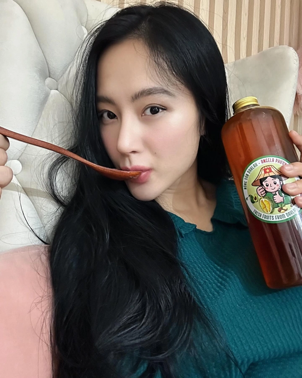 Những phốt Angela Phương Trinh gây chú ý trong làng giải trí và sự phản ứng của công chúng