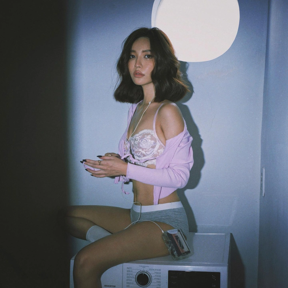 Những ca khúc đặc sắc từ Nhạc ca sĩ Bích Phương không thể bỏ lỡ