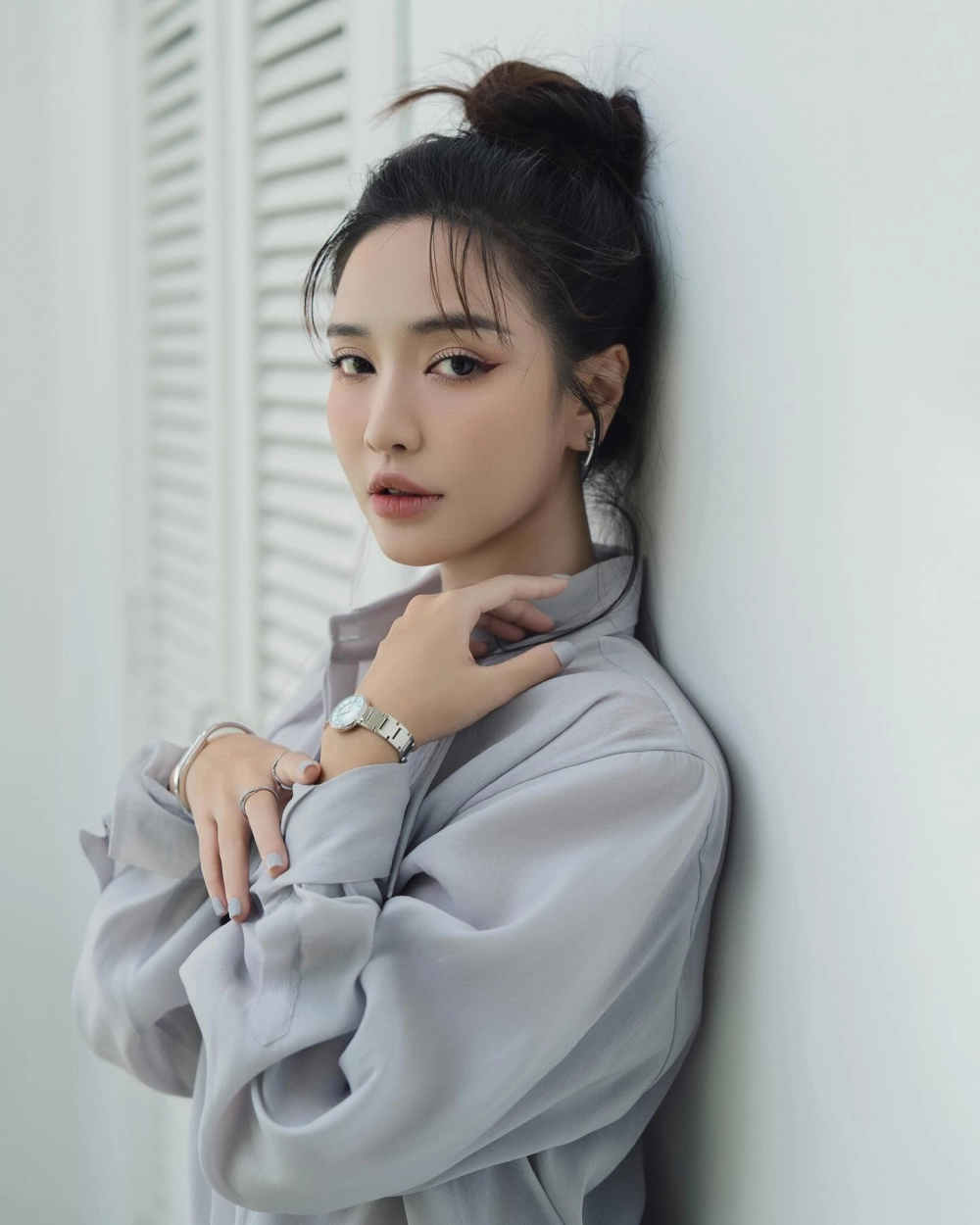 Nghe Các bài hát của Bích Phương để cảm nhận sự đa dạng âm nhạc