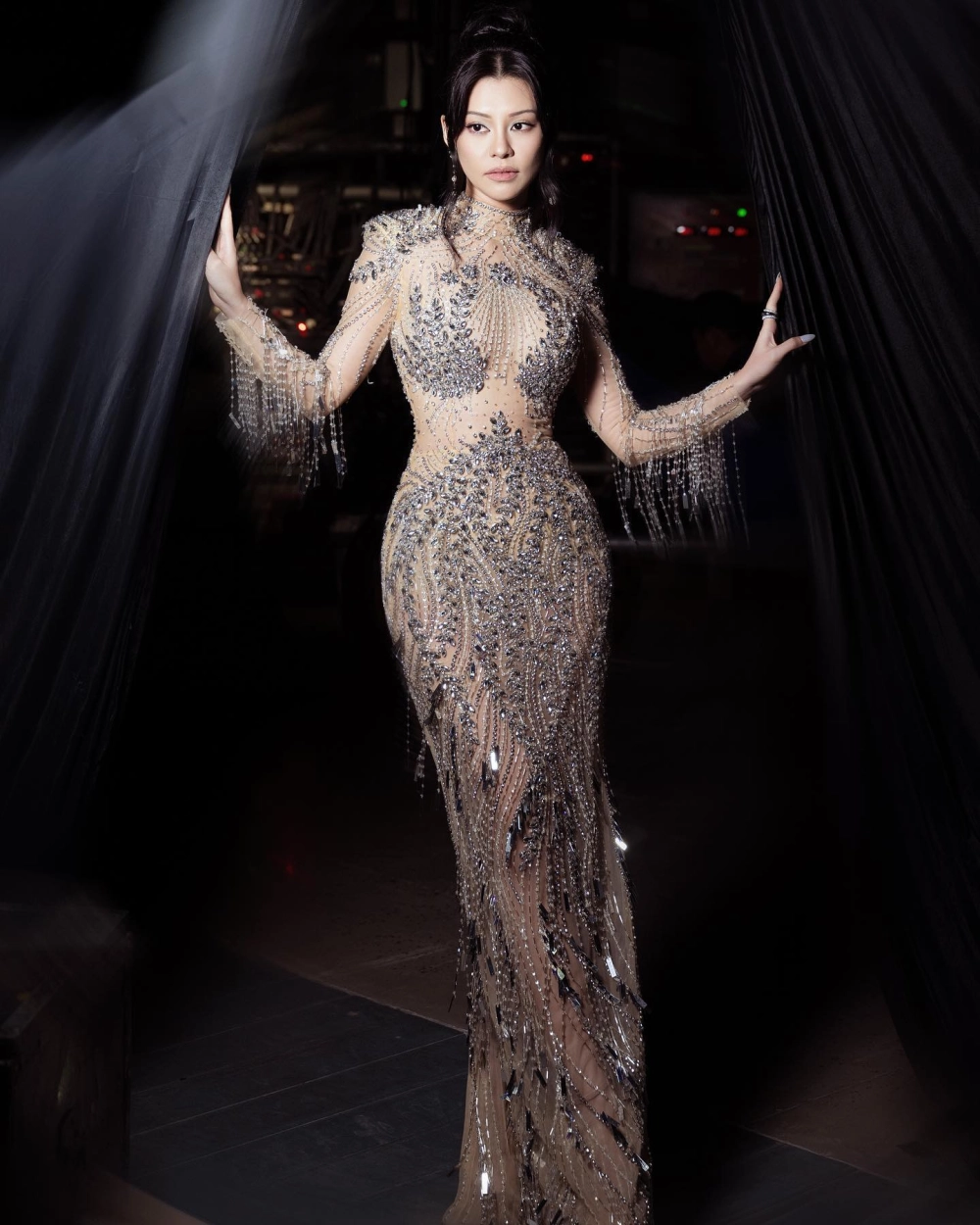 Gai xinh han quoc với nụ cười tỏa nắng và gu thời trang trẻ trung