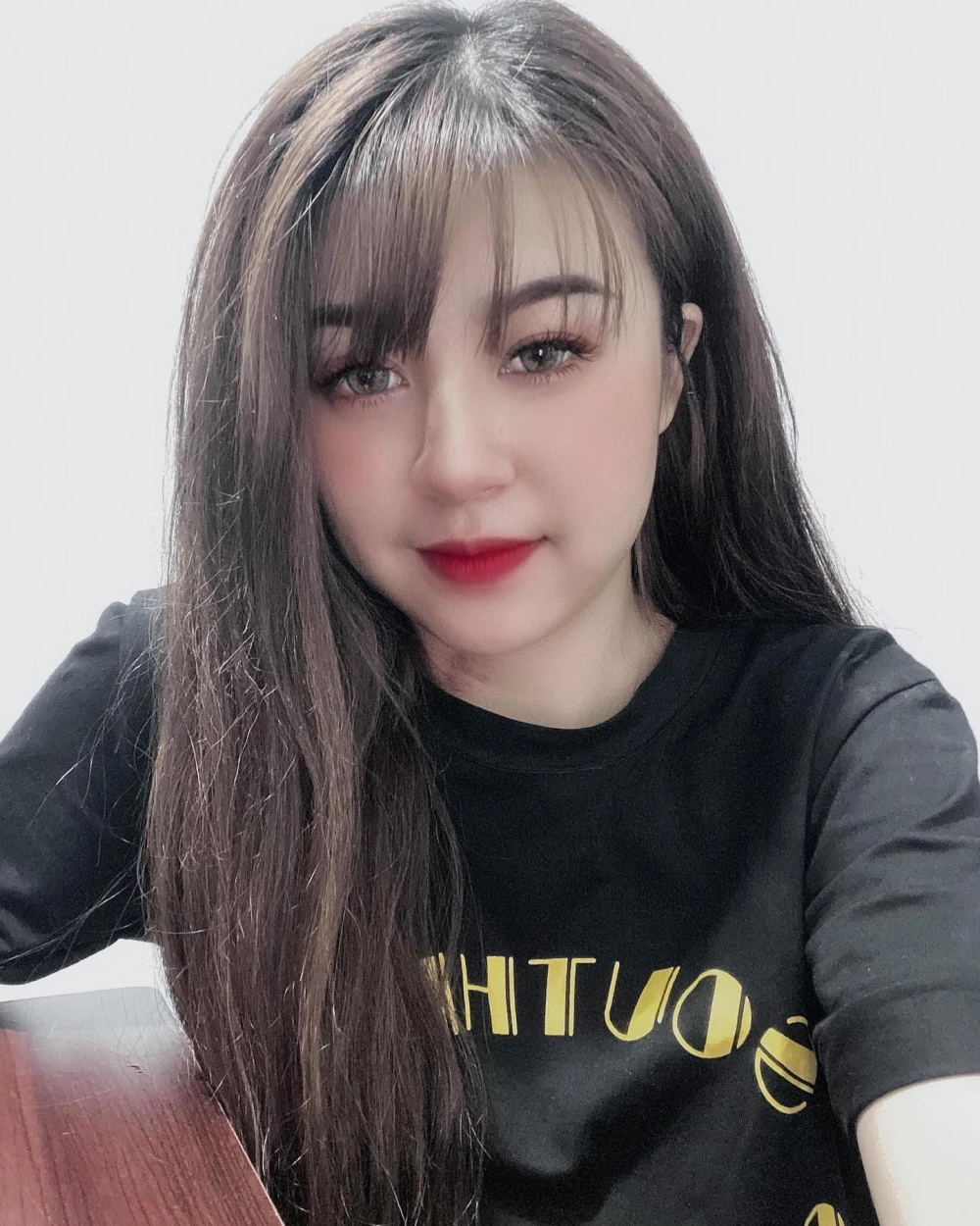 Lưu luyến mãi không quên trong Vương Vấn Hana Cẩm Tiên