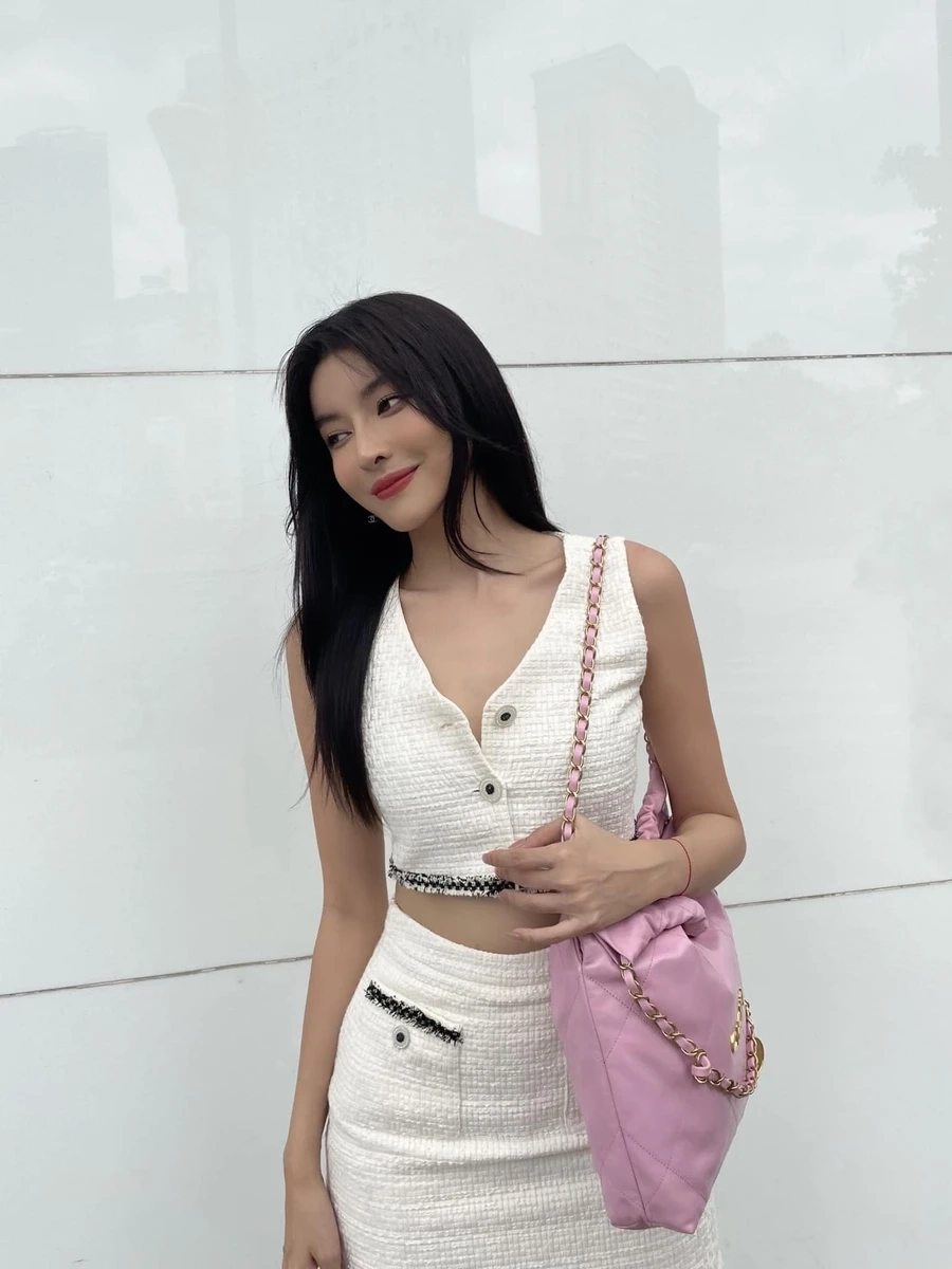 Cao Thái Hà thẩm mỹ là đề tài được bàn luận