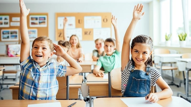 những câu khẩu hiệu hay về lớp học