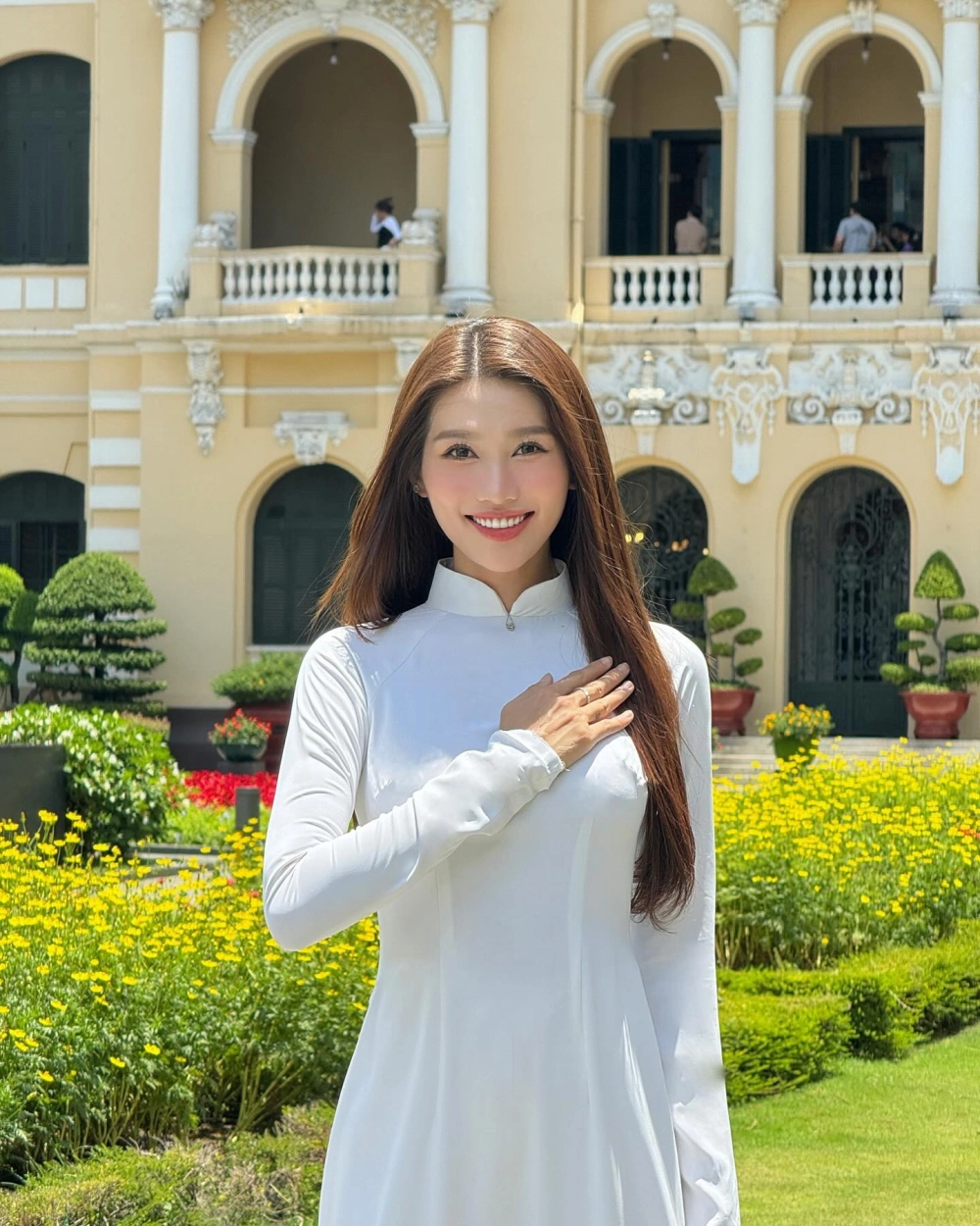 Những hình ảnh nổi bật của gái xinh lớp 10 khiến không ít người trầm trồ