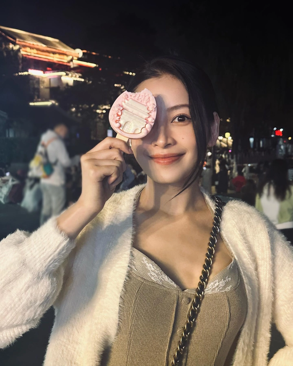Gái cute đáng yêu nhìn là yêu không muốn rời mắt một giây nào