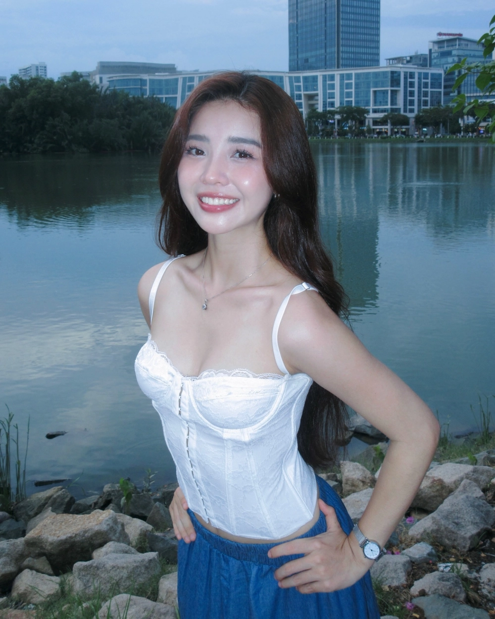 Anh gái xinh cute rạng rỡ và dễ thương