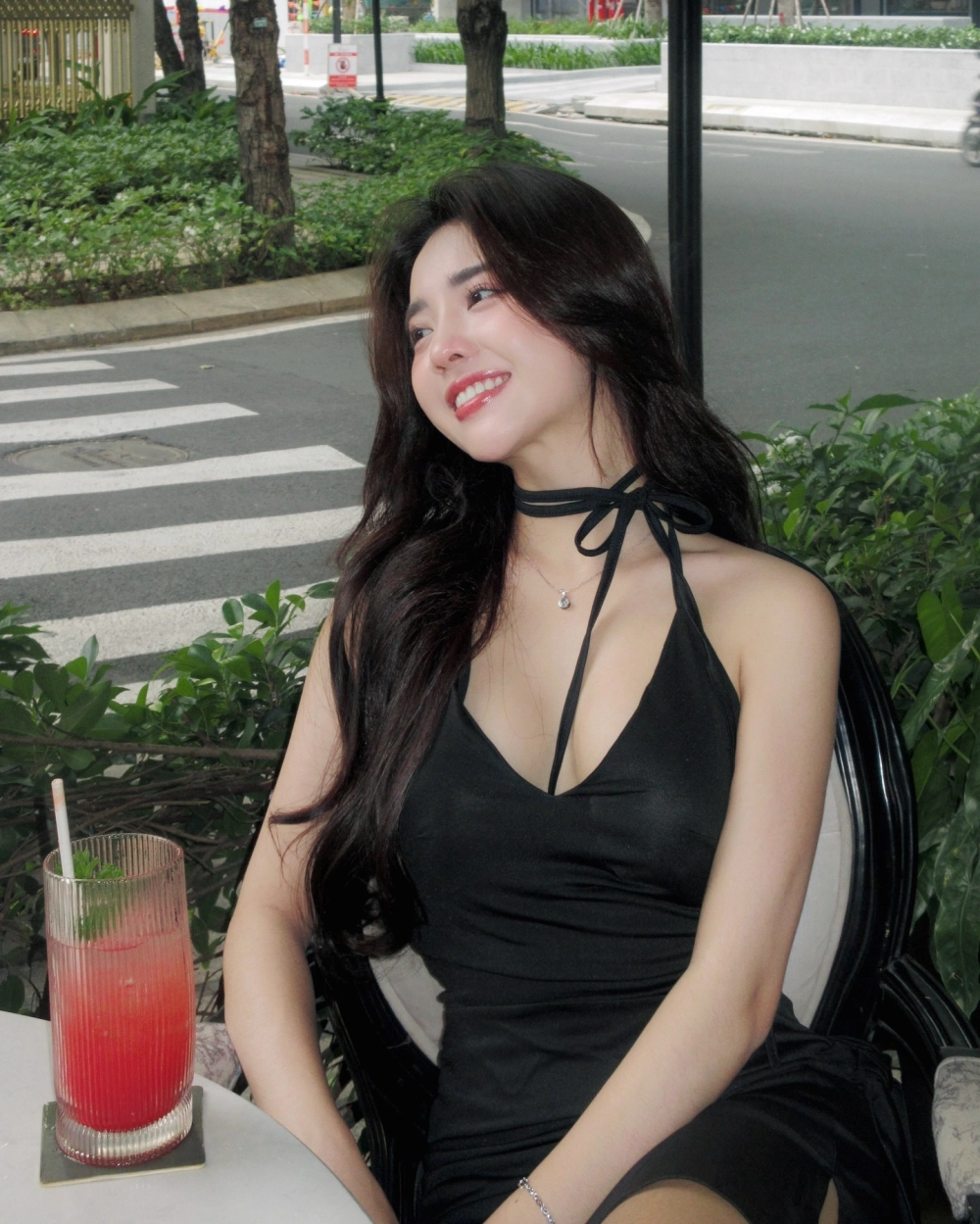 Dễ thương không cưỡng lại với Tải hình nền gái đẹp cho điện thoại dễ thương nhất