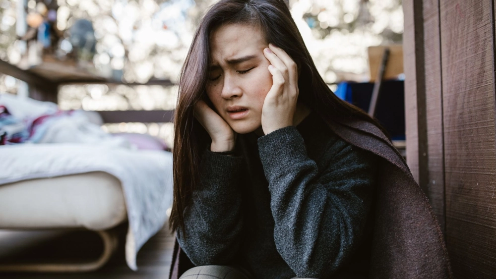 Khám phá Hình đại diện nữ buồn thể hiện nội tâm sâu sắc