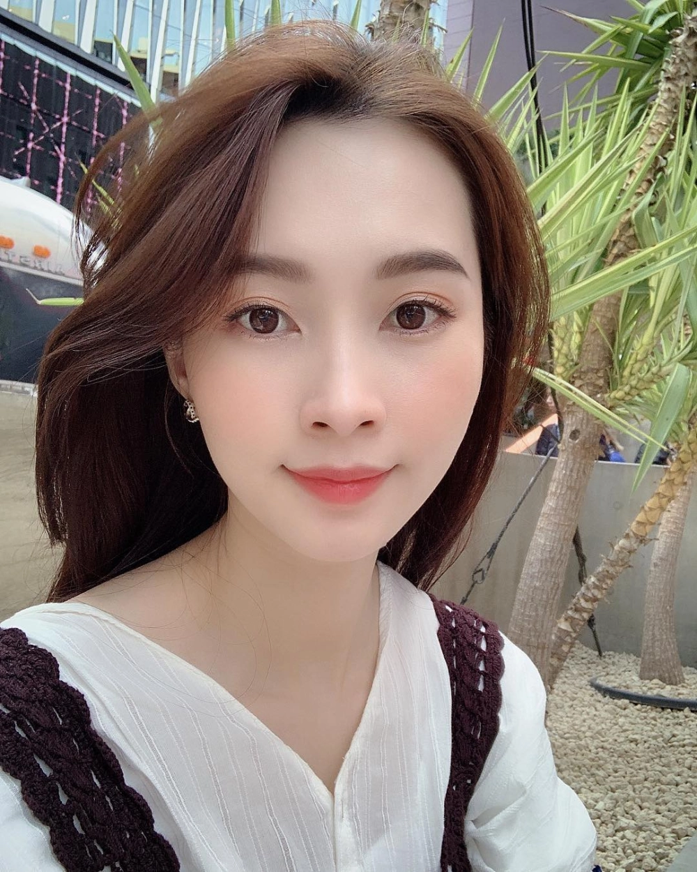 Hoa Hậu Đặng Thu Thảo Sinh Năm Bao Nhiêu là câu hỏi được nhiều người hâm mộ quan tâm