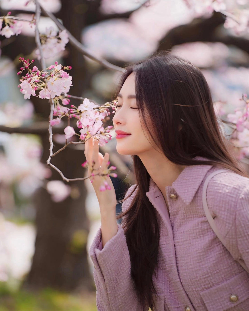 Không thể tin đây là ảnh gái xinh giống thật đến vậy