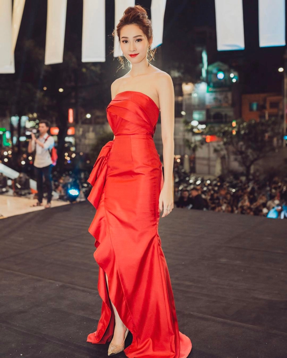Đầy cảm xúc trong từng khung hình gái đẹp chụp