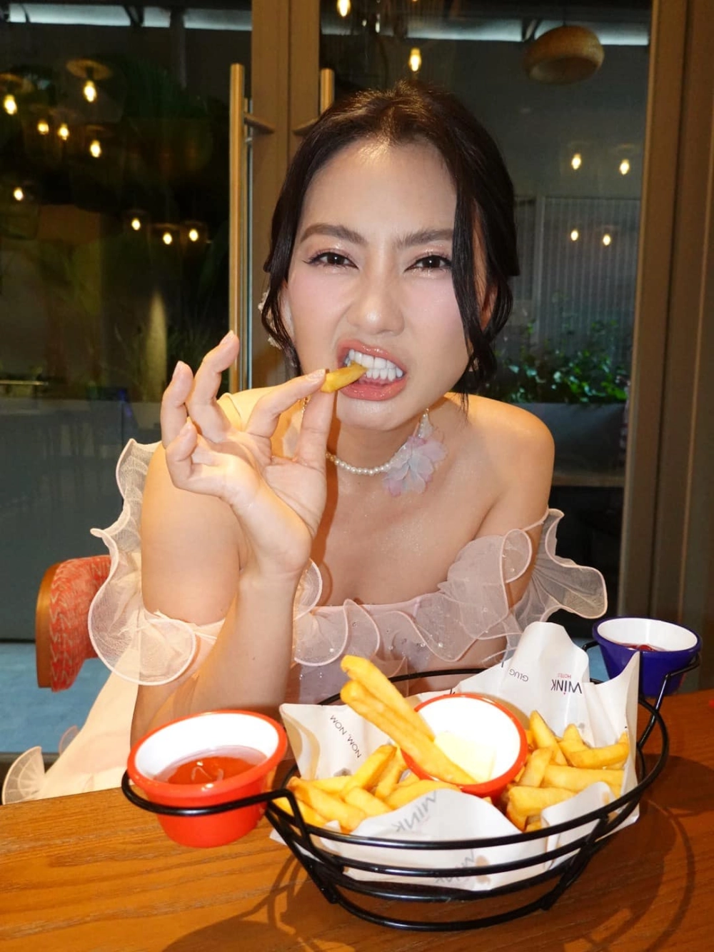 Diễn viên Ngọc Lan ly hôn gây chú ý với cuộc sống mới