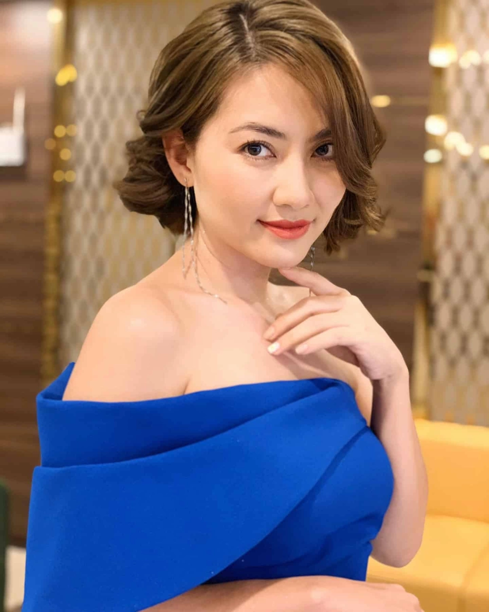 Đám tang nghệ sĩ Ngọc Lan là sự kiện buồn trong giới nghệ sĩ