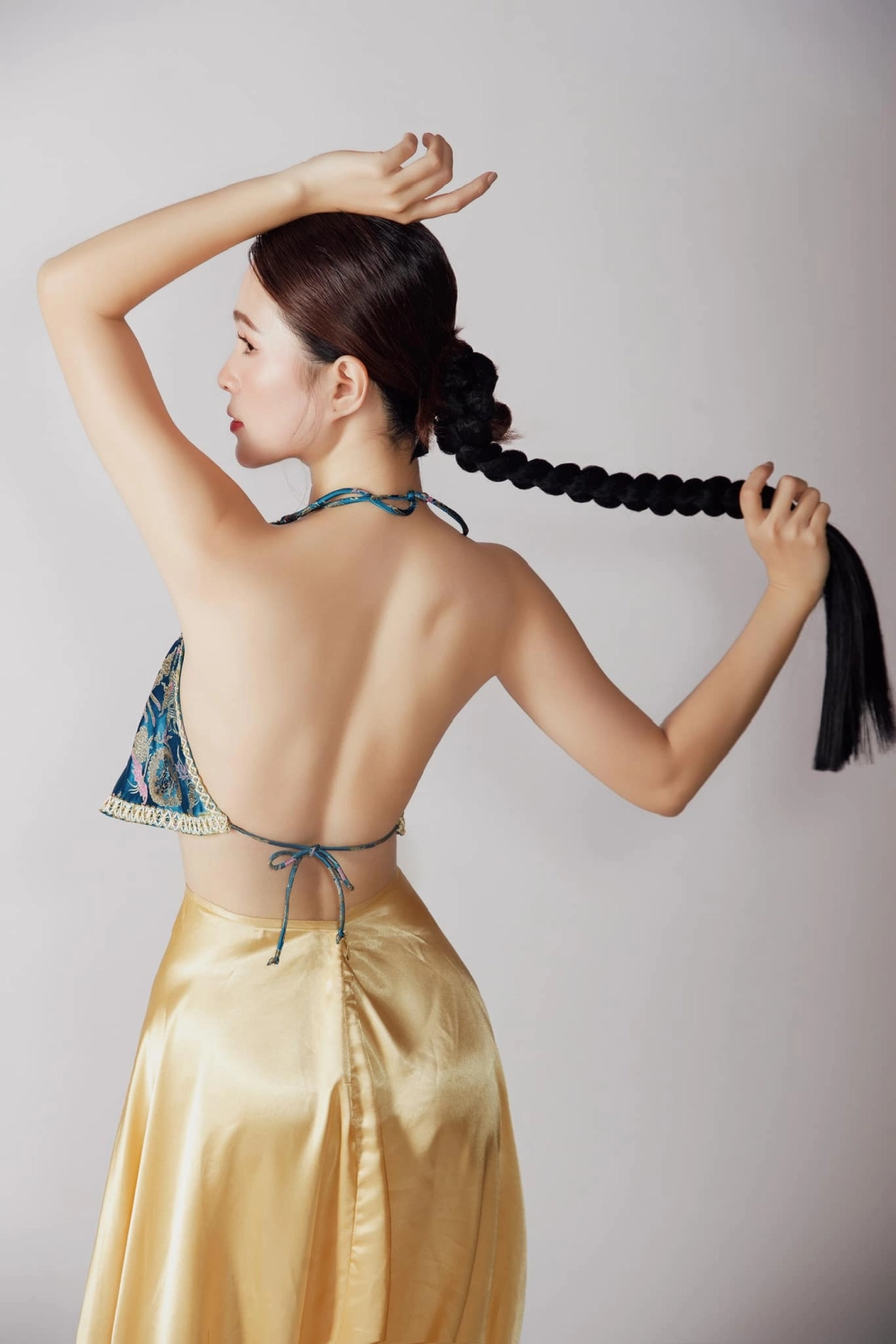 Cùng chiêm ngưỡng những hình ảnh ấn tượng của thùy trang diễn viên trên màn ảnh