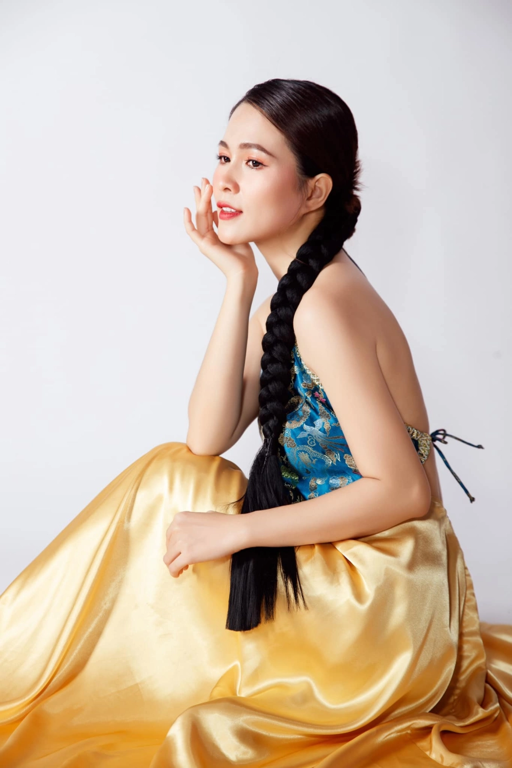 Tiểu sử của Diễn viên Thùy Trang