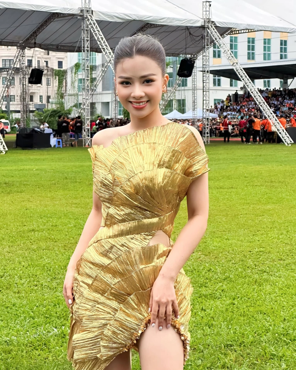 Tìm Hiểu Ngày Sinh Và Những Điều Thú Vị Về Dương Hoàng Yến