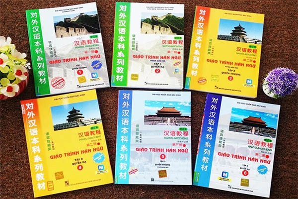 Bộ giáo trình Hán ngữ 6 quyển của Đại học Ngôn ngữ Bắc Kinh