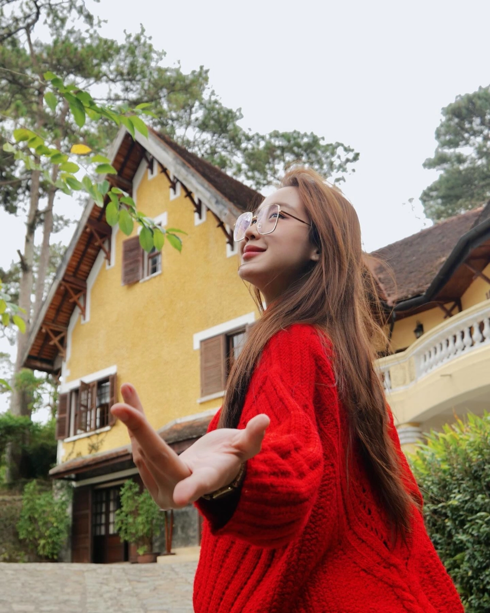 Lê nguyên bảo ngọc khoe thần sắc ngọt ngào khiến fans mê mẩn