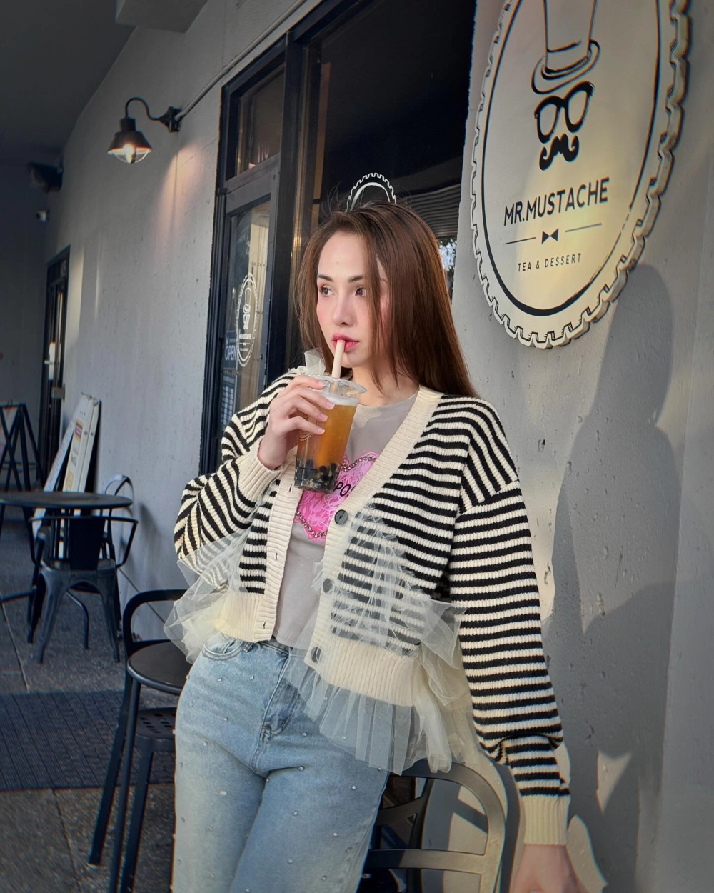 Vẻ đẹp mặn mà, quyến rũ của hoa hau diem huong trong các bộ sưu tập thời trang
