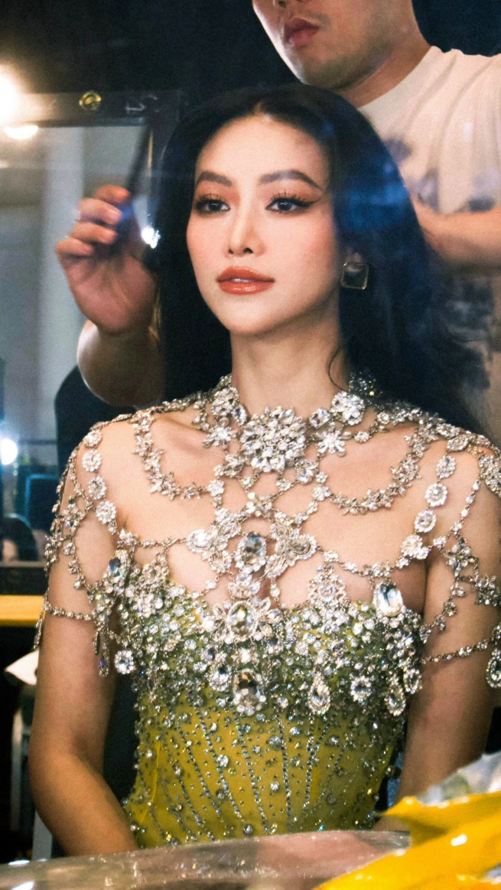 Cô gái Việt Nam xuất sắc giành vương miện Miss Earth 2018