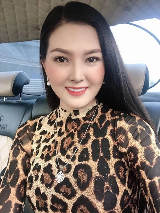 Gia đình hoa hậu kim thoa hậu phương vững chắc cho sự nghiệp tỏa sáng