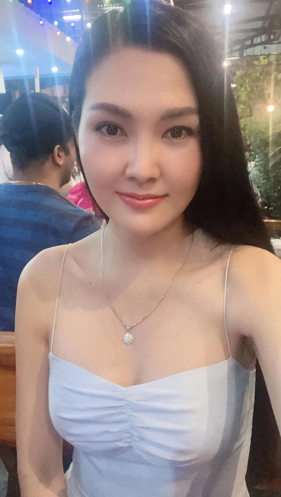 Hoa hậu kim thoa hát da diết như chạm vào tâm hồn người nghe