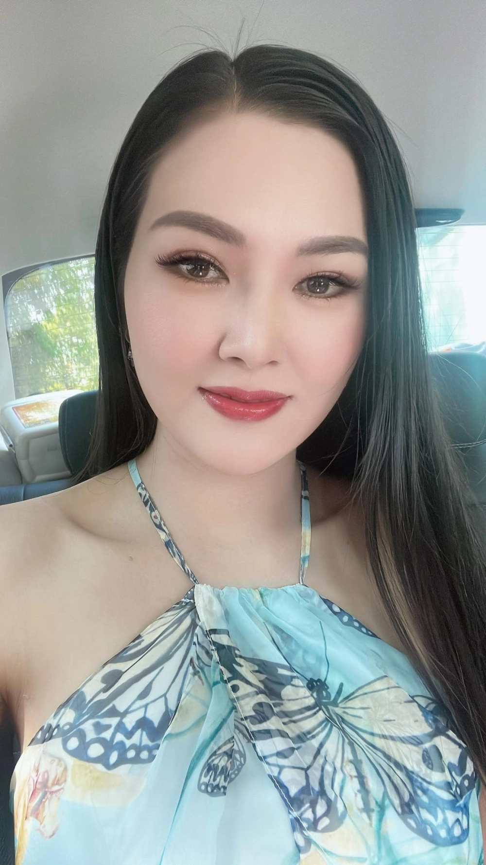 Hoa hậu kim thoa đã lấy chồng chưa luôn khiến người hâm mộ tò mò