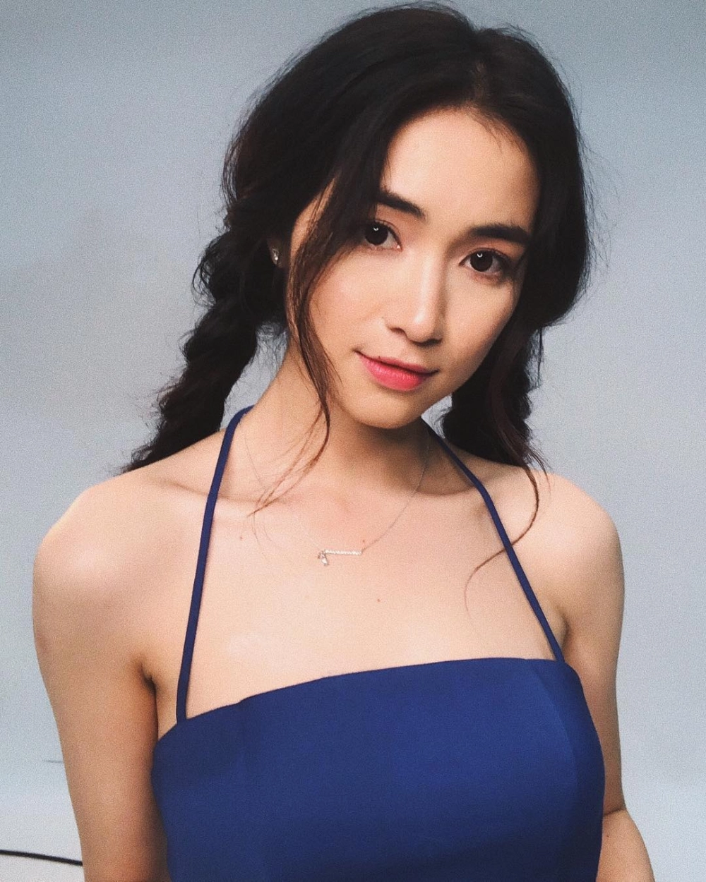 Hoà minzy kén cá chọn canh lột xác ngoạn mục trong show thực tế
