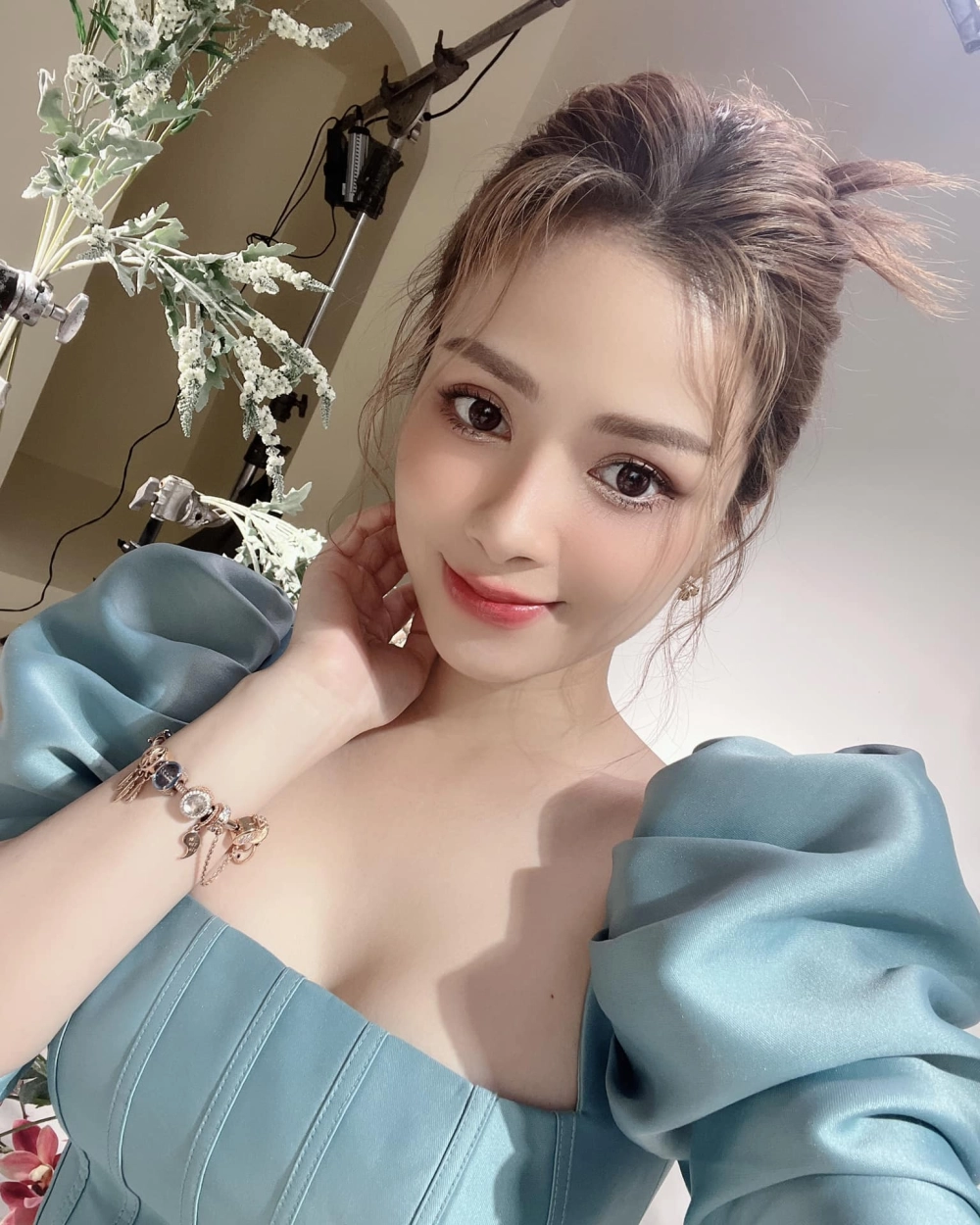 Tiểu sử của Dương Hoàng Yến