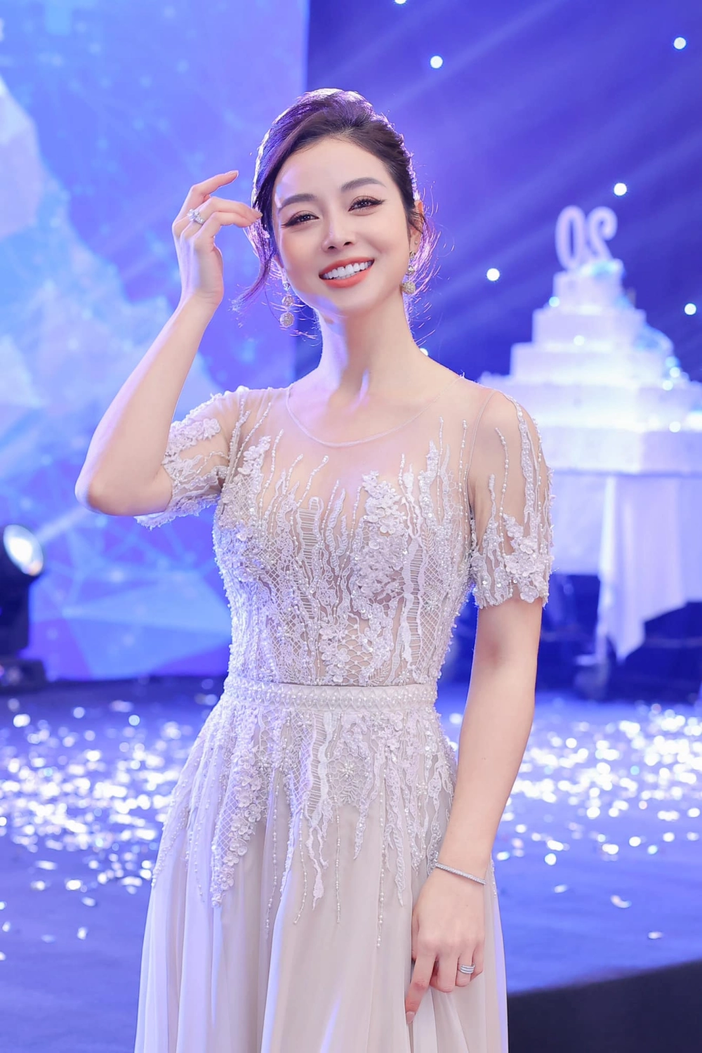 Jennifer Phạm mấy đời chồng? Tìm hiểu về cuộc sống riêng tư của cô