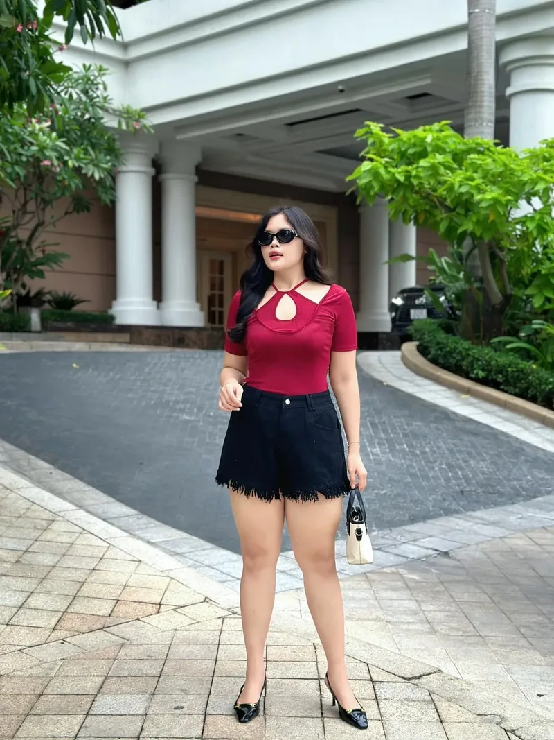Hình ảnh cô gái mập dễ thương hoạt hình miễn phí tha hồ tải về