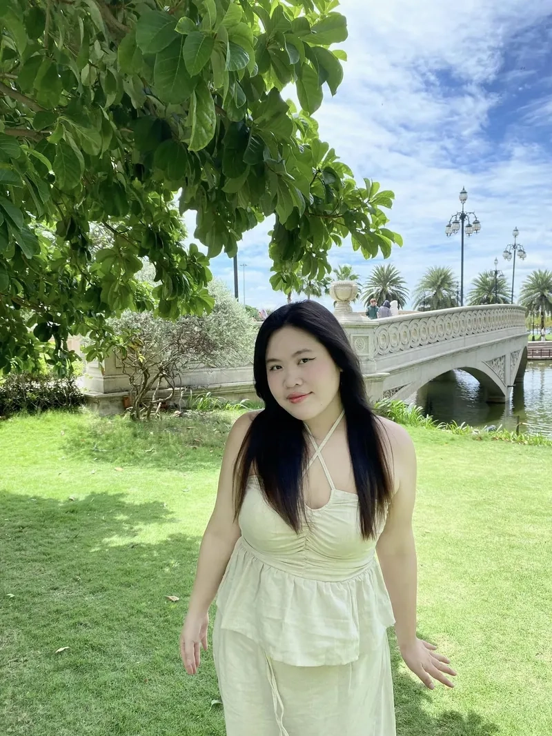 Hình ảnh cô gái mập dễ thương hoạt hình sắc nét từng chi tiết rõ ràng