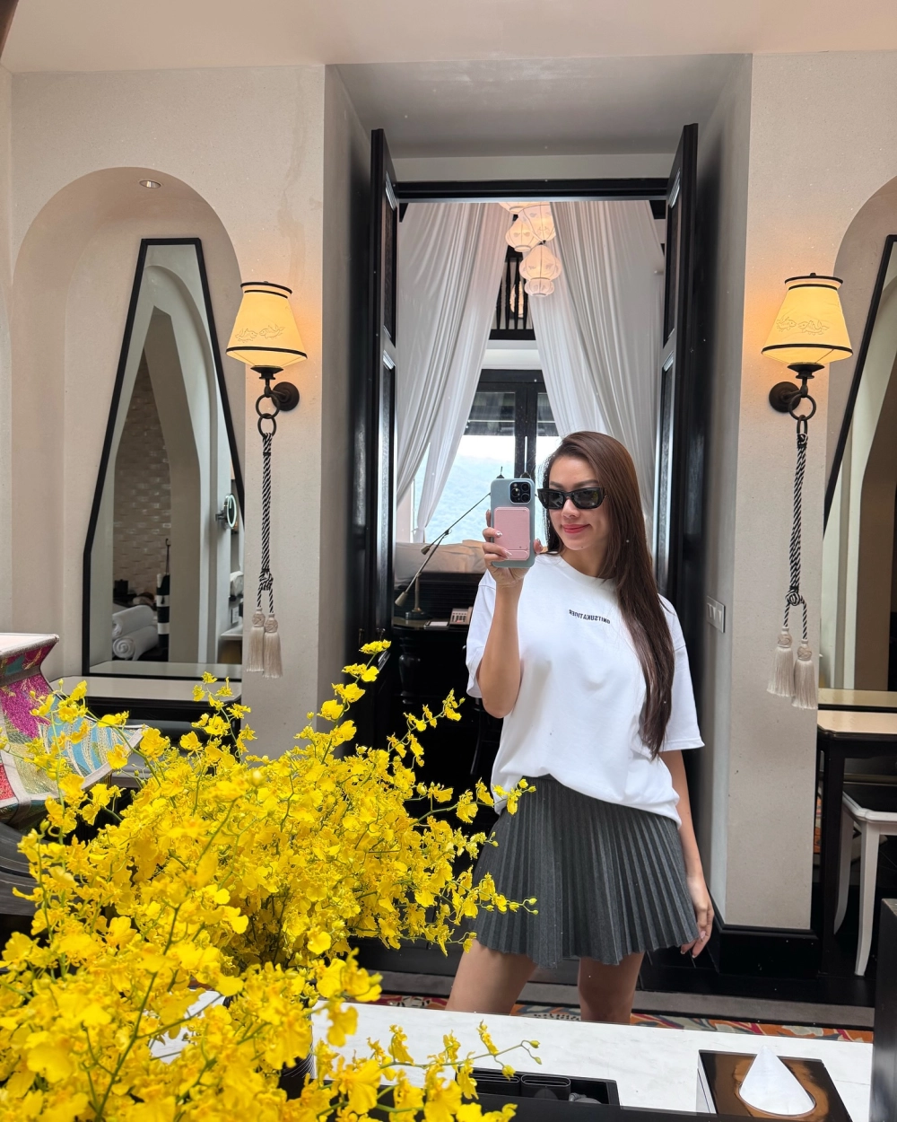 Màn trình diễn tiếng Anh ấn tượng của hoa hậu kim duyên nói tiếng anh