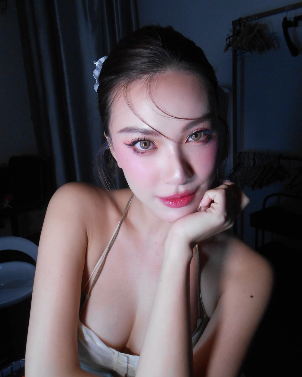 Con gái cute dễ thương mang nét ngây thơ khiến trái tim rung rinh nhẹ