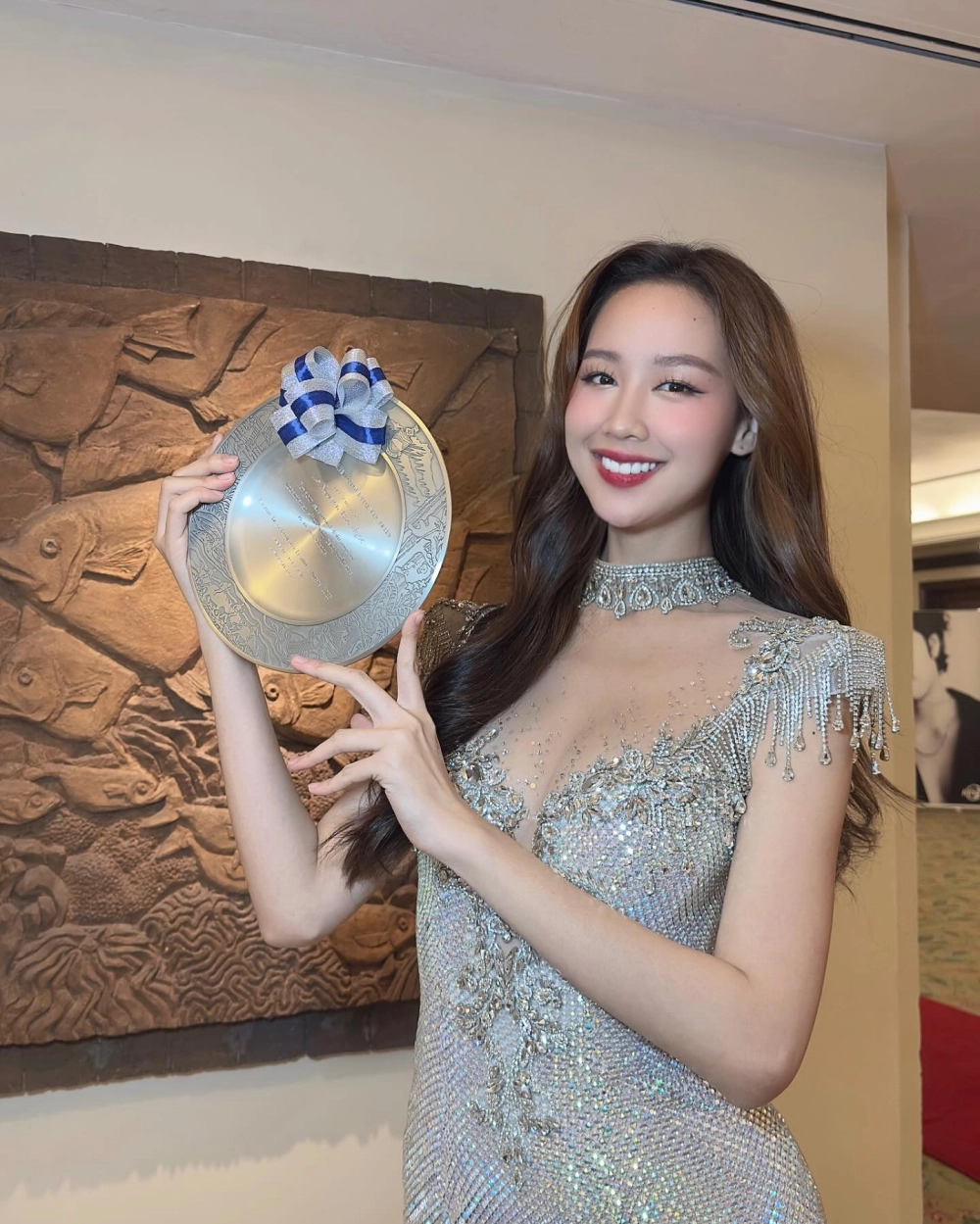 TikTok gái xinh nhảy mang đến cảm giác vui tươi và sống động