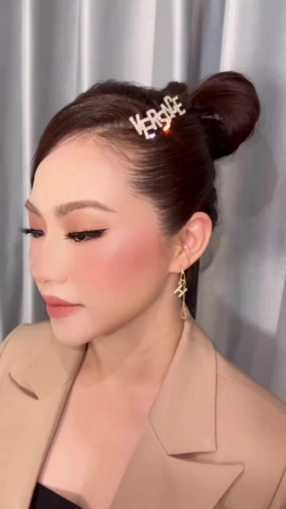Trọn vẹn nỗi niềm gửi gắm qua Dằm Trong Tim Lương Bích Hữu