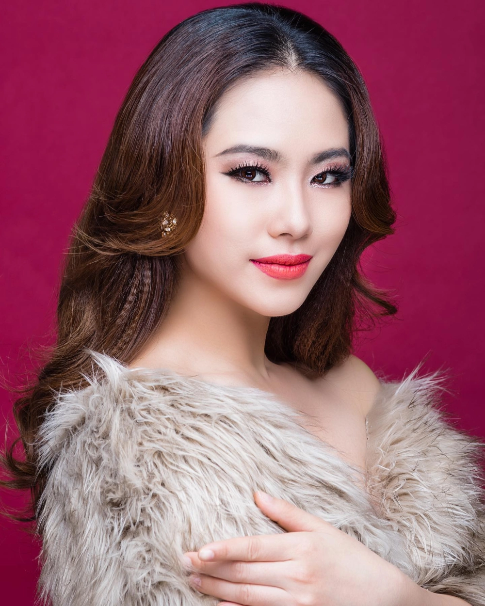 Tiểu sử của Lương Bích Hữu