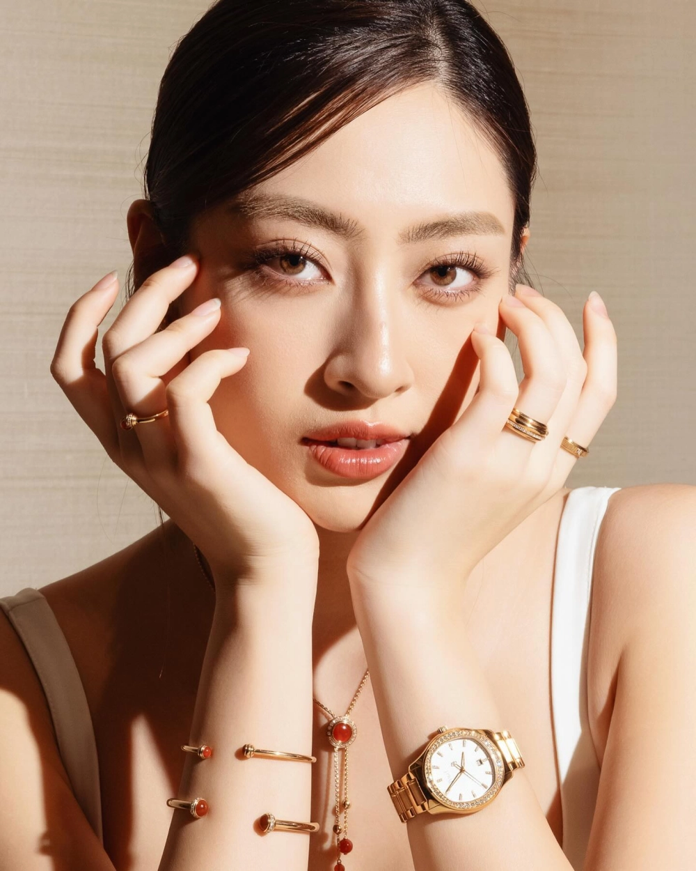 Hoa Hậu Lương Thùy Linh 2019 ghi dấu ấn sâu đậm trong lòng công chúng