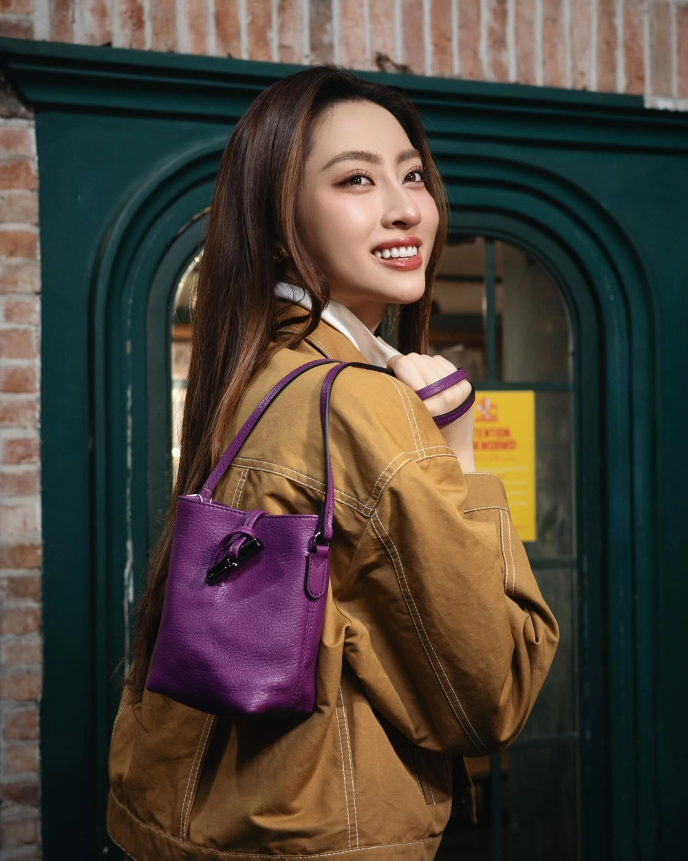 Lương Thùy Linh thi Hoa Hậu Thế Giới xuất sắc và tự tin thể hiện bản lĩnh