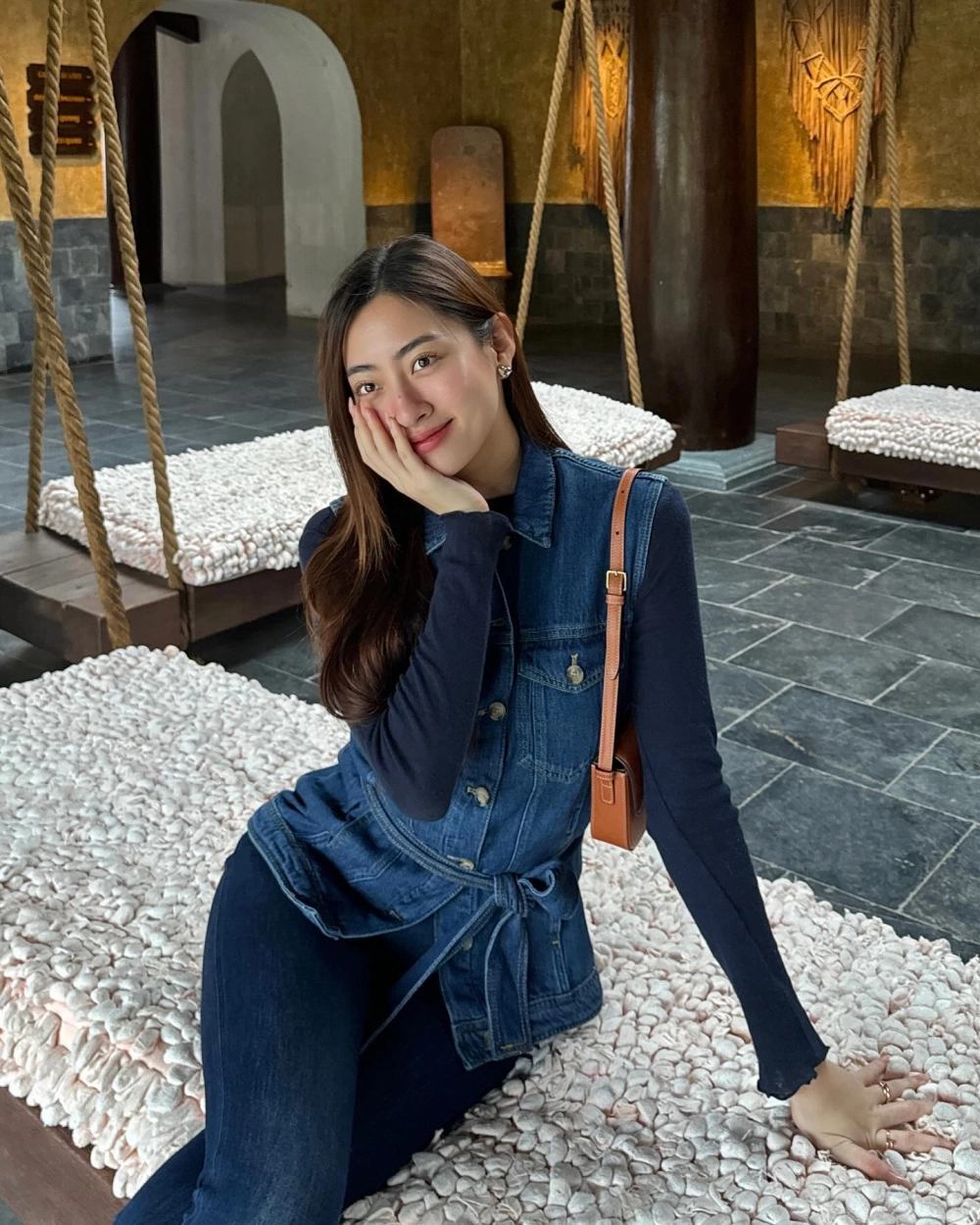 Hoa Hậu Cao Bằng Lương Thùy Linh là niềm tự hào của quê hương