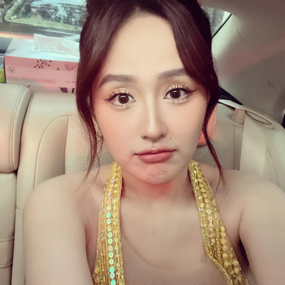 Khoảnh khắc huy hoàng khi hoa hậu mai phương thúy đăng quang
