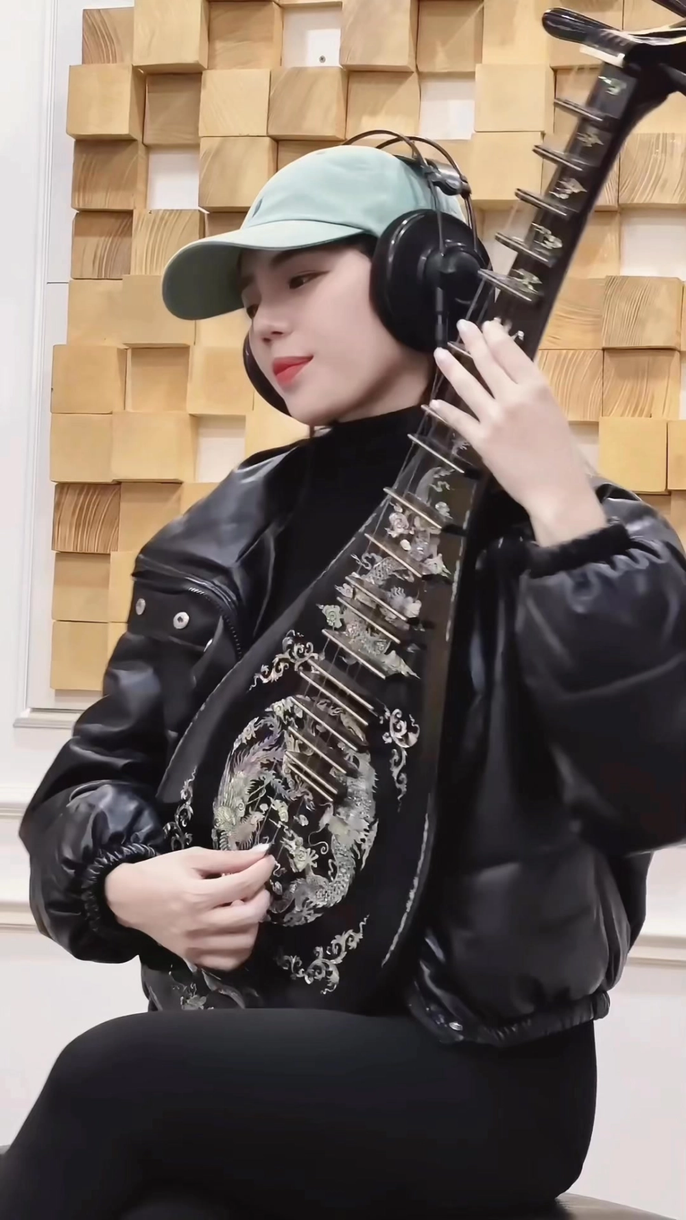 Trải nghiệm sân khấu đỉnh cao cùng Nguyễn Hương Ly live