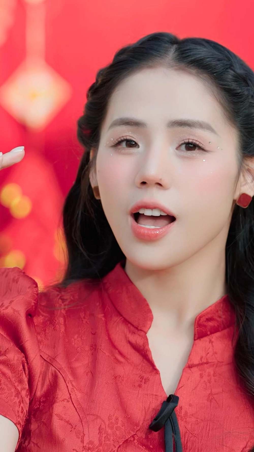 Nguyễn Hương Ly người mẫu quyến rũ với thần thái đỉnh cao