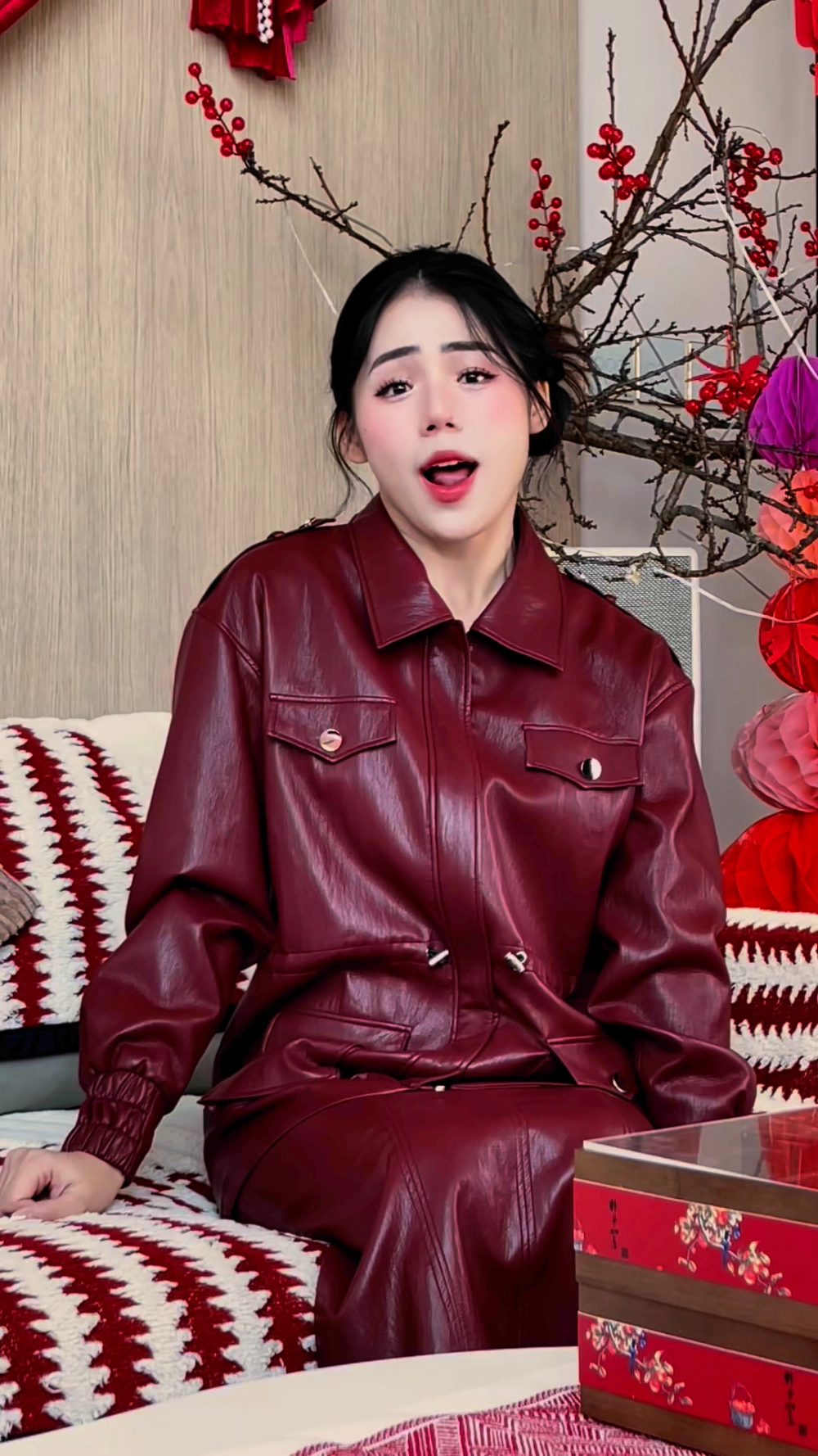 Theo dõi Nguyễn Hương Ly Tiktok để cập nhật xu hướng hot nhất