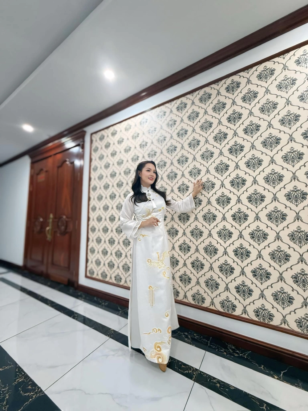 Lắng nghe nguyễn ngọc anh với ca khúc đóa hoa nở muộn để cảm nhận sự sâu lắng