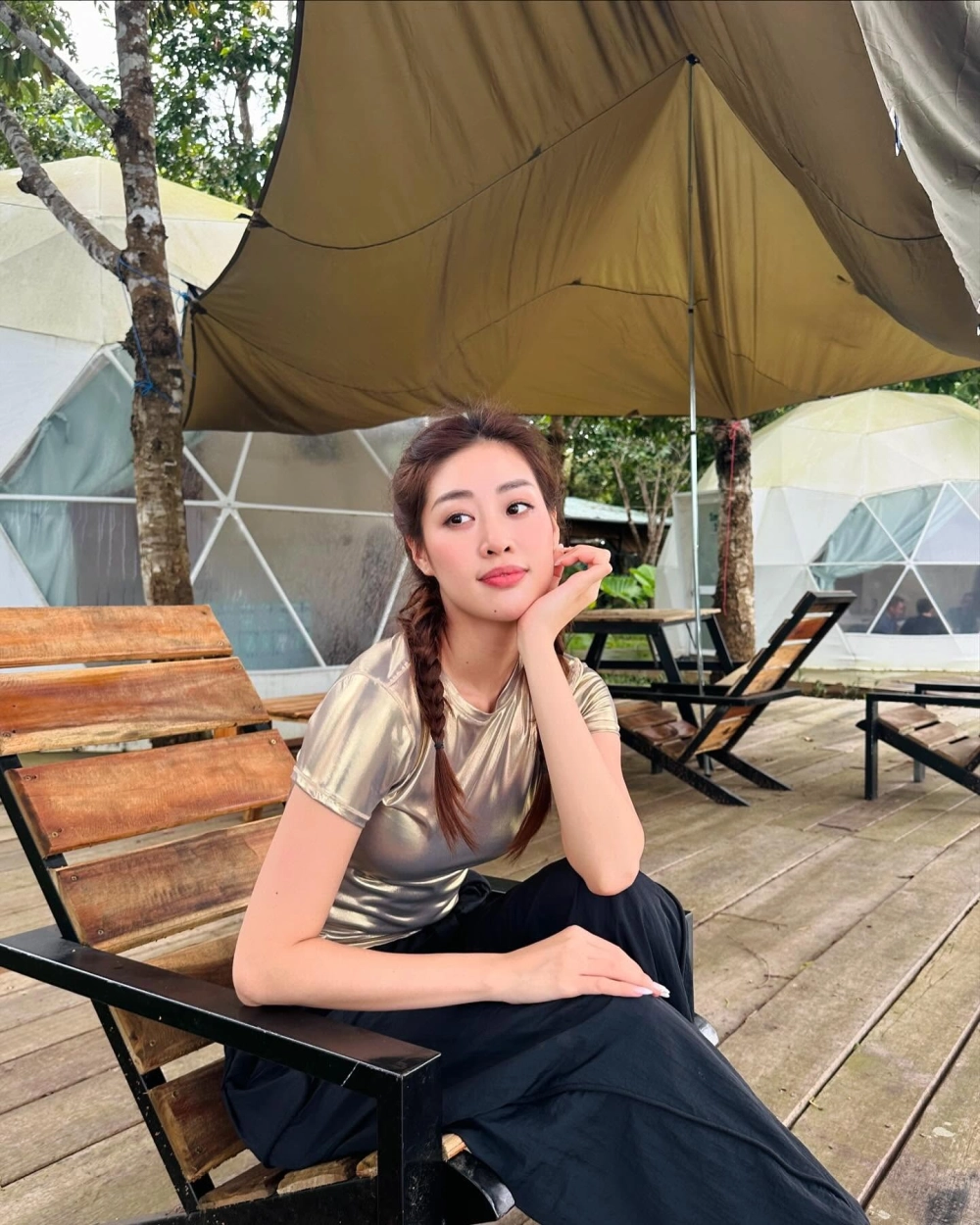 Dù đảo vị trí tên, hoa hậu Vân Khánh vẫn là từ khóa được nhiều người quan tâm