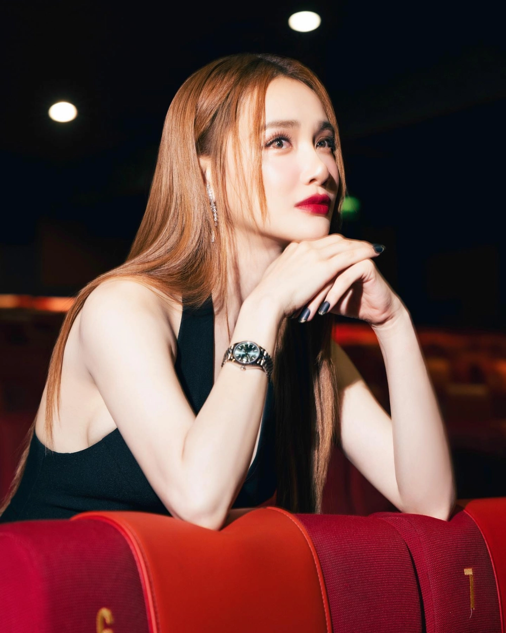 Vợ Trường Giang được yêu mến nhờ sự duyên dáng và thông minh