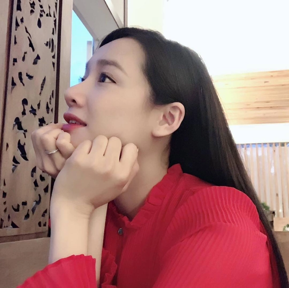 Tiểu sử Nhã Phương được quan tâm nhờ sự nghiệp và đời tư nổi bật