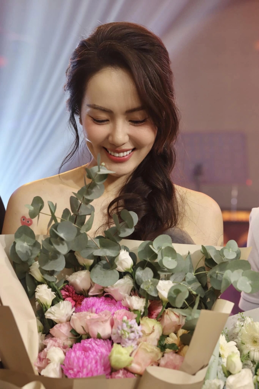 Lắng nghe nhạc Phương Linh và cảm nhận âm nhạc đầy cảm xúc